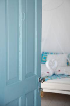 image-slider-with-thumbnail4.jpeg